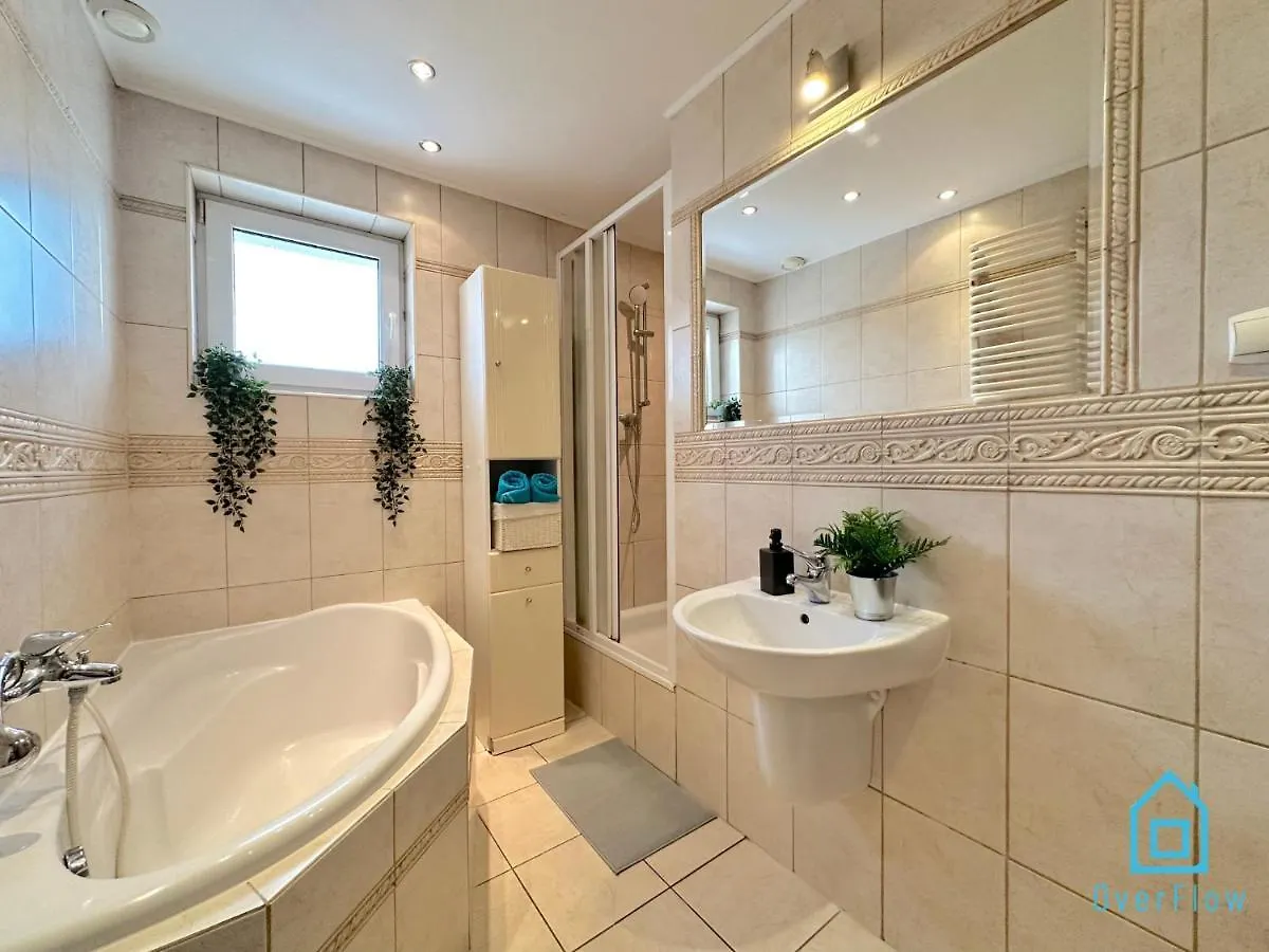 Homestay Rocket Room Gdansk